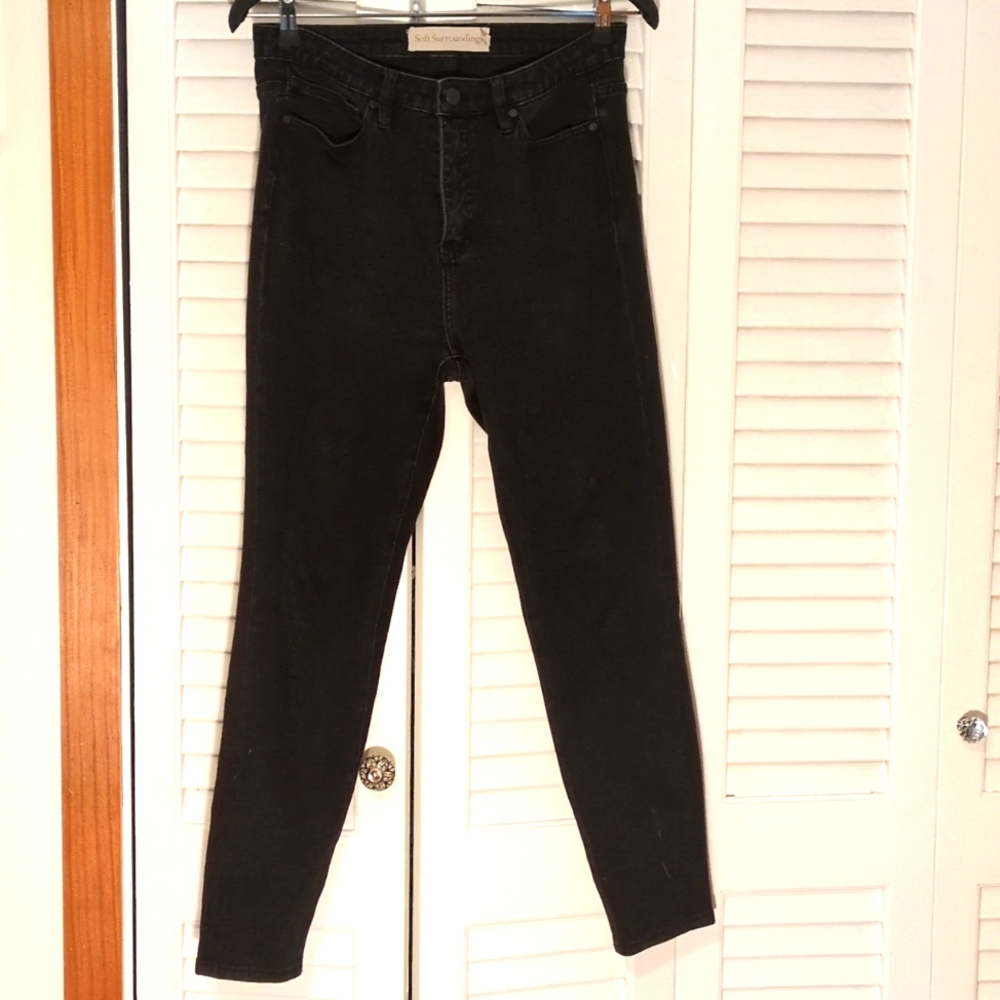 Soft Surroundings Five Pocket Sim Cut Jeans Size 8